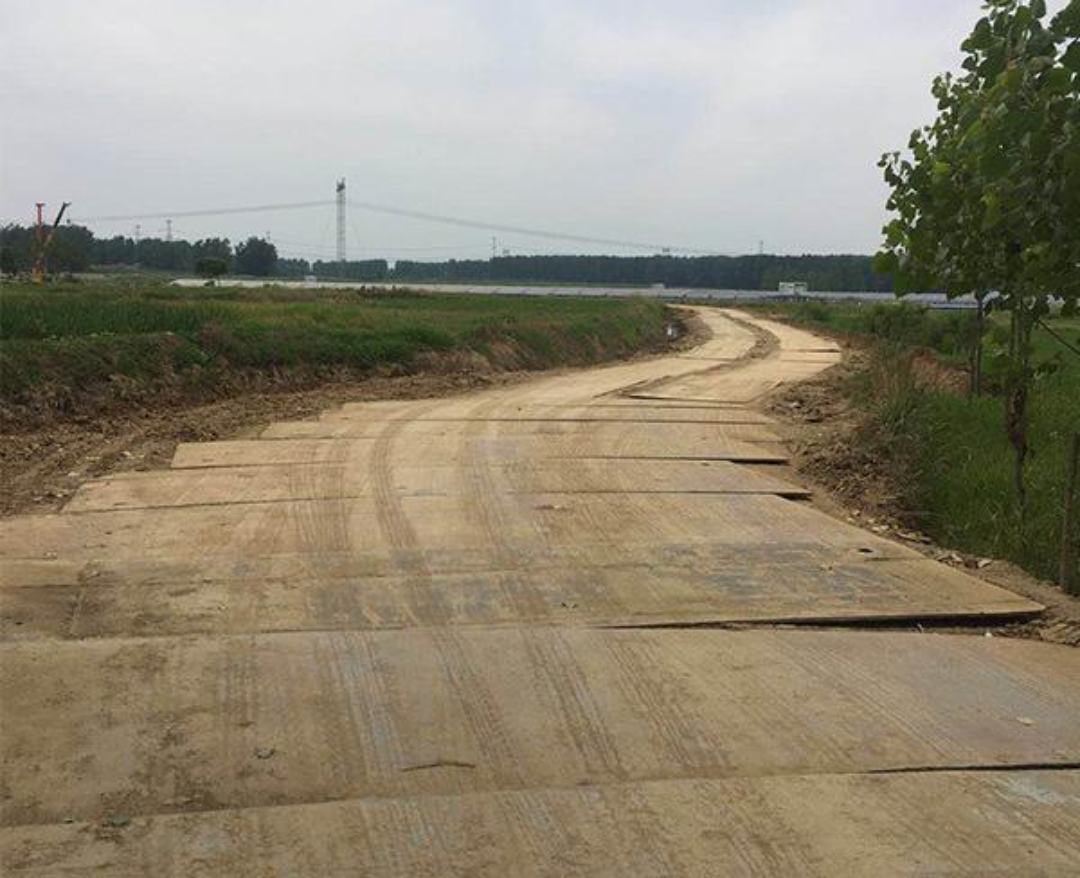 汕尾铺路钢板出租案例 - 天诚一站式工程设备租赁