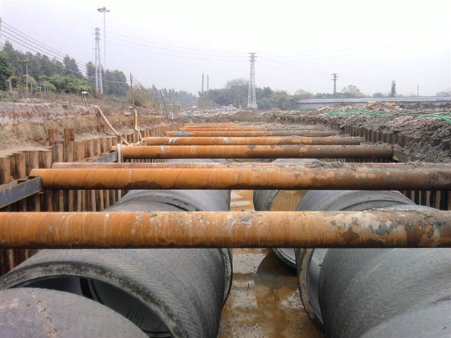 钢板桩打拔费用计算竟藏着多少秘密？ - 天诚一站式工程设备租赁