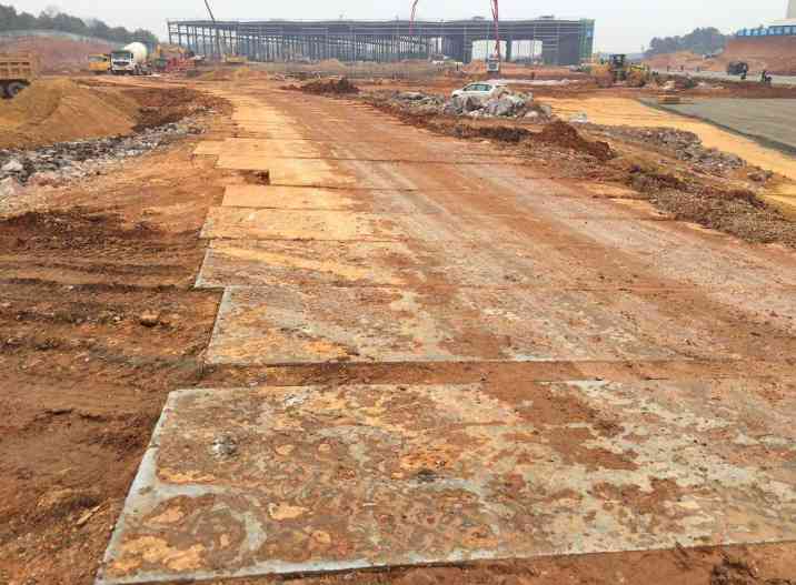 铺路钢板不止省钱省时？隐藏的环保价值曝光(图1)